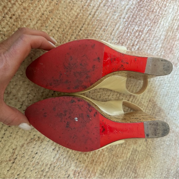 Christian Louboutin 38 White Peep Toe Patent Leather Wedge Heels Sandals - Picture 8 of 9